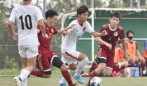 鳥取KFC暫定首位　日本海サッカーリーグ