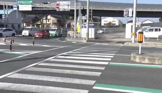横断中の高齢女性が大けが　トラック運転手をひき逃げなどの容疑で逮捕　容疑を否認（松江市）