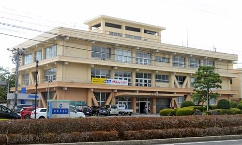 90代女性に誤ってワクチン4回目接種、腕に痛みも