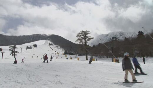 大山スキー場　今季最終営業日も雪に恵まれ「盛況」