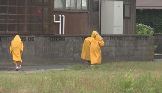 雨だけど…登下校の傘はNG　 「小３の壁」理由は？
