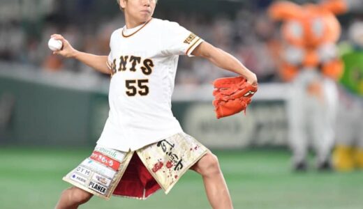 武尊が巨人戦で始球式　捕手役は岡本和　さすがのノーバン投球