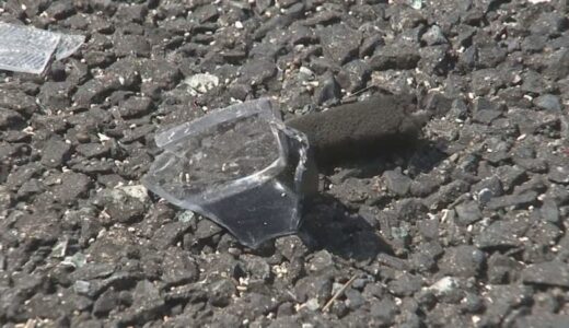 軽乗用車とバイクが衝突　バイクの男性が死亡