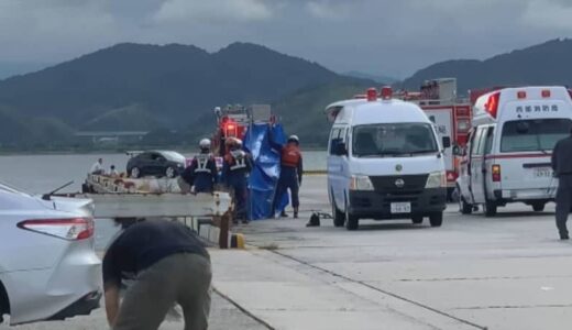 「うつ伏せで人が浮いている」港で成人女性の遺体見つかる