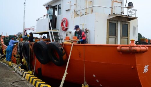 「想定外起きるかも」　台風接近、漁船の固定ロープ本数を倍に　関係者が対応に追われる　