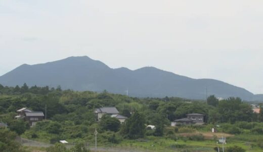 「クワガタ」捕りに山へ入り道に迷う　警察・消防が兵庫県の男性(75)を救助【山岳救助】