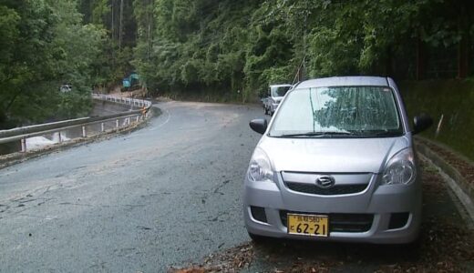 60代女性が不明 捜索続く　土砂崩れ現場近くに車