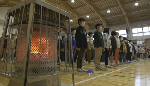 鳥取県内の小学校で終業式　児童は冬休みに