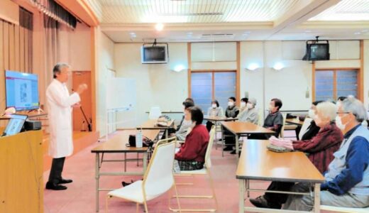 懐メロ歌い、認知症予防　山紫苑で「パーソナルソング・メソッド」　高齢者19人が体験