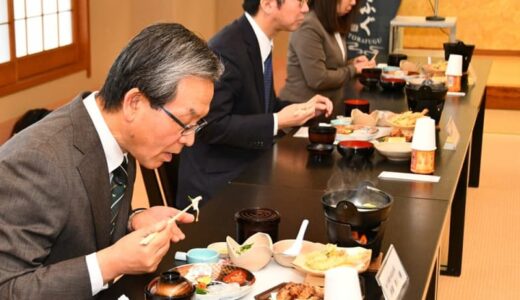陸上養殖トラフグ  味の秘密は「大山の名水と温泉水」　癖なくコリコリ、鳥取県米子市で試食会