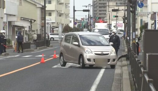 歩いていた50代女性が高齢男性が運転する軽乗用車にはねられる　女性は頭部から出血も会話は可能