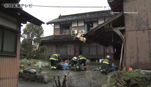 琴浦町で火災　木造瓦ぶき一部二階建て住宅を半焼　けが人はなし　鳥取県琴浦町