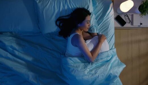 【都道府県睡眠時間ランキングTOP10】たっぷり眠るあの県民は一番早起きでもあった！