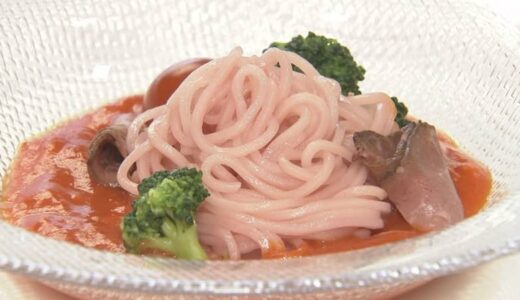 ピンクカレー・ピンクしょうゆに続いて「ピンクの麺」登場　鳥取県産米粉・ビーツを使用　グルテンフリーでおいしく健康に