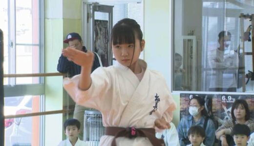「押忍」世界大会優勝が目標　12歳空手少女　黒帯目指し昇段試験