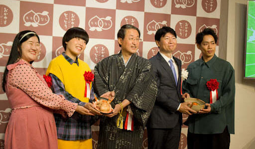 鳥取県と岡山県のアンテナショップ「とっとり・おかやま新橋館」がリニューアルオープン　ユニークすぎる絶品ご当地丼も登場