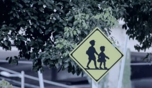 「小柄な中1娘の通学路はひと気や街灯の少ない田舎道。部活帰りに転んだところ、偶然通りかかったオジサンが...」（鳥取県・30代女性）