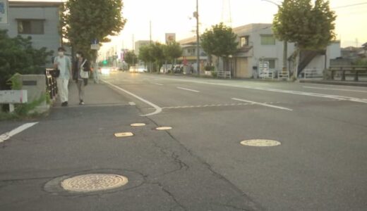 自転車の女性　軽乗用車にはねられ重体　身元確認中　鳥取市の県道