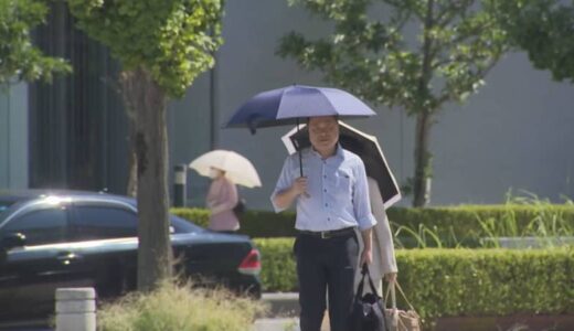 「めちゃめちゃ暑いよ」「溶けますね」　鳥取で３９．２度　猛暑いつまで？　台風１０号の今後にも警戒を