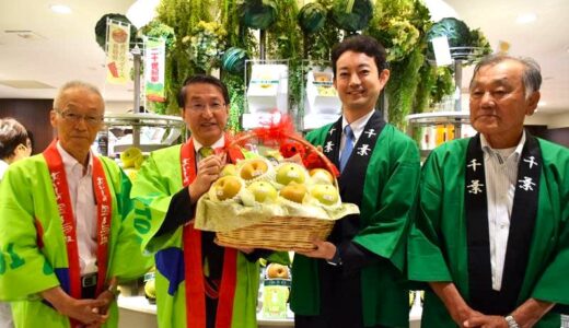 千葉と鳥取　両知事が梨PR　「二十世紀」で縁　都内でイベント