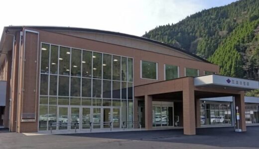 議員を増やして！　町議会の定数増を申し入れ、鳥取県江府町の住民グループ　「議員の数が減ると民主主義が損なわれる」　議員報酬の半額カットも