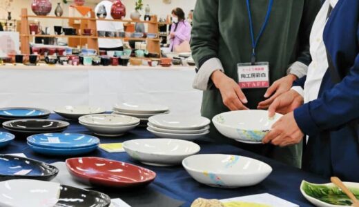 器と一期一会の出合いを　とっとり陶窯展開幕
