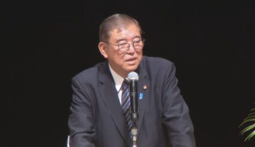 石破総理が乗った車が先導車両に追突　空港に向かう途中で　総理にけがなし　３０日から総理就任後初めて地元・鳥取入り