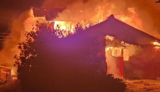 境港市で民家火災　高齢の親子2人が住んでいたとの情報も…けが人の有無わからず　「家が燃えている」119番通報多数