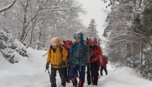 中国地方最高峰・国立公園大山で遭難　一晩経て男性を無事救助　右手指にしびれも意識あり・会話可能、自力で下山　登山届は未提出