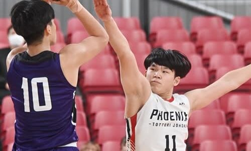 【ウインターカップ】鳥取城北男子、鳥取県勢で初のベスト4　延岡学園（宮崎）に勝利　全国高校バスケ