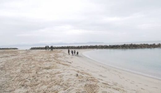 「湾内で人が浮いています」海岸で服を着たまま波消しブロック付近で浮かんでいた女性を発見　重症見込みとして救急搬送　鳥取県・米子市