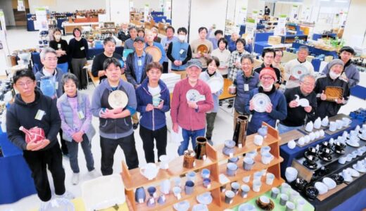 自慢の逸品1万点　米子天満屋できょう開幕　第39回春の山陰民窯展