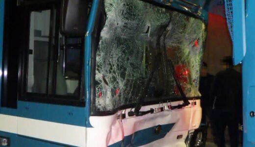 警察車両に後続の警察車両が追突し3人重軽傷の事故　運転手の男性警察官(25)を書類送検　前方の車の動きを注意せずに運転か