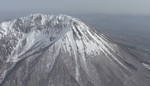 「滑って動けなくなった」女性1人が冬の大山登山で動けなくなり、消防に救助要請　積雪約2メートル50センチ　今シーズン一番の大雪