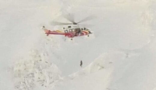 【続報】大山で遭難の女性　一夜明けて防災ヘリで救助　滑落しホワイトアウトで動けなくなったと本人から通報