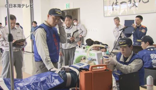 救急救命士の技術やチーム力向上を　シミュレーション演習　救急活動の手順を示した『プロトコル』に沿って演習を実施　鳥取県